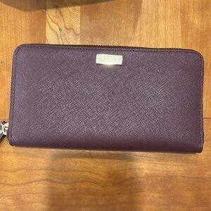 New with tag, Kate Spade New York zip wallet
